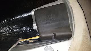 Mercedes 1994 w124 e300d keyless module install [upl. by Yelich]