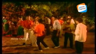 Mundhirivalliyil  KALARI  Evergreen Malayalam Movie Song  KJ Yesudas [upl. by Hull]