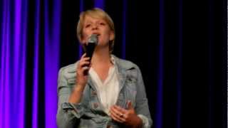 Magnificent Israeli Singer Birgitta Veksler sings at Sukkot in Jerusalem 2012 [upl. by Roux180]