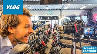 ACHTERUIT RIJDEN MET EEN SCOOTER 😁 amp NIEUWE LEVERINGEN  VLOG 6 [upl. by Ulu]