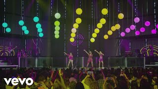 Timbiriche  Corro Vuelo Me Acelero En Vivo [upl. by Kittie721]