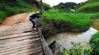 Ponte abandonada no fundo da roça o que aconteceu aqui você não vai acreditar pescaria [upl. by Leile]