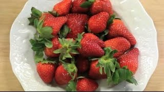 Comment équeuter vos fraises [upl. by Sasnett722]