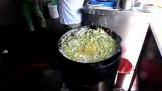 penang hawker food 04 oyster fried [upl. by Winne]