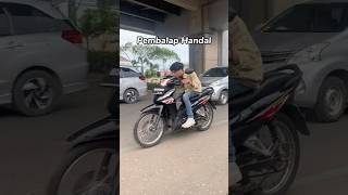 TIPE ORG NAIK MOTOR jajanjr comedy [upl. by Hgielak785]