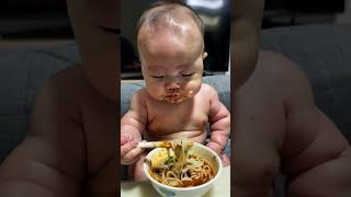 Baby eat food mỗi ngày 1 gói siro giúp con ngon miệng shorts shortvideo [upl. by Enneite]