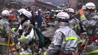 Jordskjelv og Tsunami i Japan  bilder fra Otsuchi [upl. by Mossberg946]