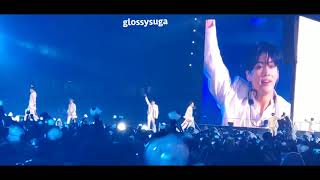 BTS Chicago Soldier Field Concert Day2 05122019 Outro Wings [upl. by Sexton114]