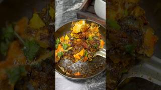 കുഴപ്പല്ല്യാ പൊട്ടിക്കാനുള്ളത് ആണല്ലോ 😄 egg peppr roast 🤤egg foodshorts shortvideo [upl. by Arrec]