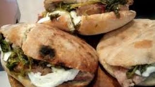 Ricetta veloce Salsiccia e friarielli paninoQuick [upl. by Kaz323]