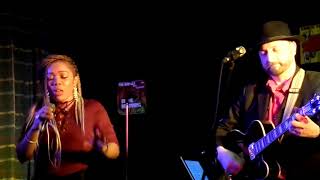 Tracy Chapman Talking about Revolution live concert [upl. by Herold]