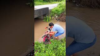 Bicycle canal in drown 🚲 New Viral Gadgets Smart Appliances Kitchen Utensils Home Inventions [upl. by Appolonia953]