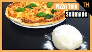 Pizzateig selber machen nach italienischer Art  Rezept  Schnell und Einfach [upl. by Yacov]