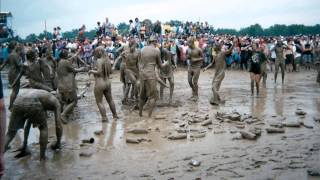 LLuvia y canto en Woodstock 69 [upl. by Phaidra]