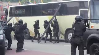 Malaysias SWAT Team Saves Hostage Inside A Bus [upl. by Amble702]