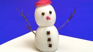 Comment Faire un Bonhomme de Neige en Oeuf  Garniture pour Noël Tuto Cuisine [upl. by Arimay]