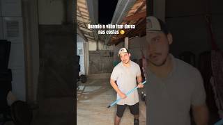 Dores nas costa fazem parte da vida adulta 👴 shorts youtubeshorts humor [upl. by Eizus]