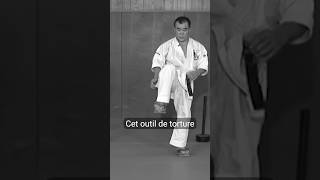 Tetsu Geta 🦶 Outils karate [upl. by Willmert857]