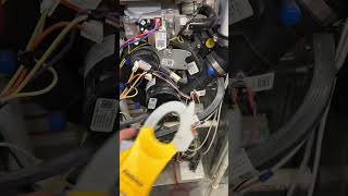 Shaded Pole Motor VS PSC Motornighthawkhvac hvac hvachacks hvaclife motors [upl. by Farmer]