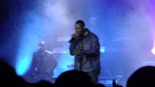 R Kelly  Fiesta  Admiralspalast Berlin 254  Live [upl. by Wyatt]