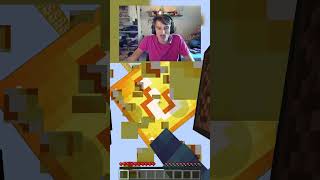 Minecraft Bataille de LUCKY BLOCK  4 minecraft shorts YouTubeCreatorCommunity [upl. by Auqenat]