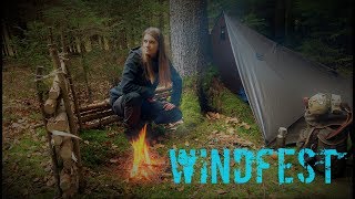 Übernachtung bei Sturm im Wald ⚠️ Camperweiterung  Vanessa Blank 4K [upl. by Anatnahs607]