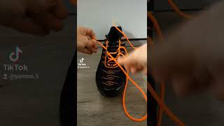 Tuto lacets Nike Tn crampons humour nike tutorial [upl. by Allissa252]