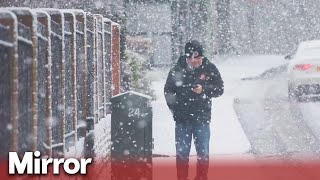 Met Office issues 42hour snow weather warning across UK [upl. by Rehpotsirhk]