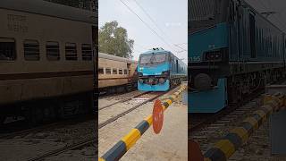 CROSSHigh speed Saharsa Anand Vihar Festival Special amp Freight train indianhighspeedtrains cross [upl. by Eido4]