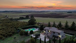 Orvieto TR Italy  Luci Care casale storico ristrutturato con piscina podere e dependance [upl. by Sesilu]