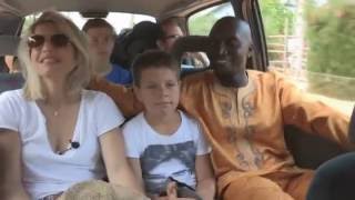 Vacances en famille enfer ou paradis   Reportage [upl. by Kassi495]