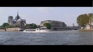 Bateau Yachts de Paris  Le VICTORIA [upl. by Ahsinuq]