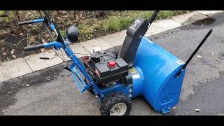 1996 MTD Snowflite 1028 Snowblower in Mint Condition [upl. by Kohsa]