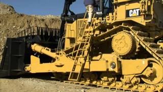 Cat® D11T Large Dozer  Access Ladder Demonstration [upl. by Mccullough]