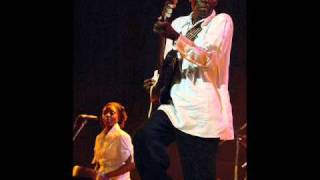 Oliver Mtukudzi  Mutavara [upl. by Ferneau]