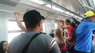 Incrível Repentistas faz todo mundo cair na risada no trem de São Paulo  Geovan e Azulão [upl. by Leiria]