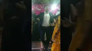 sortsdancevideolovesongAbhi to party shuru Hui hai [upl. by Ttegdirb]