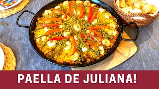 Como Hacer Paella Mixta de Pollo y Marisco Paella en la Parrilla  The Frugal Chef [upl. by Nave]