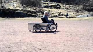 Jan Torgny riding Velove cargobike prototype 2 [upl. by Darryl241]