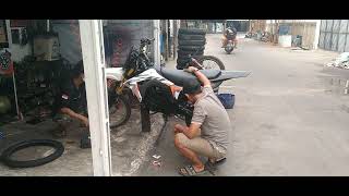 ban ring 18 pelek motor 19 [upl. by Tomasine]