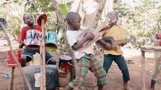 Interesting dance move by Masaka Kids Africana Happy birthday song [upl. by Loughlin]