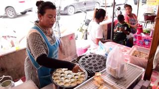 KHANOM KROK  Khanom Khrok  Thailand street food snack [upl. by Noedig]