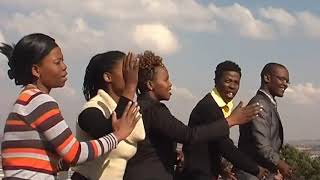 Sbu Teboho Thamai  Ngihamba Naye Official Music Video [upl. by Tsirc807]