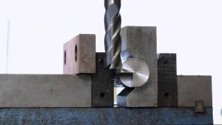 Milling Machine Basics Dividing with out a dividing head [upl. by Eilis]