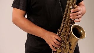 How to Play a Diminished Scale  Saxophone Lessons [upl. by Roxie]