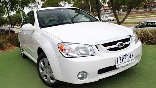 B5128  2005 Kia Cerato EX Manual MY06 Review [upl. by Sarat]