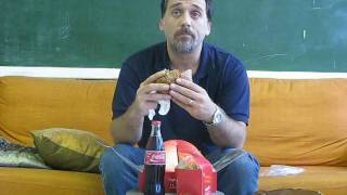 Lior Ashkenazi eating an Agadir burger ליאור אשכנזי [upl. by Barnet400]