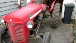 Massey Ferguson TEA20  1955  Grå ferguson 31 [upl. by Atinav809]