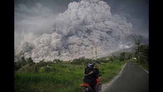 Aktivitas Magmatik Gunung Api Sinabung Sangat Tinggi [upl. by Chaffin828]