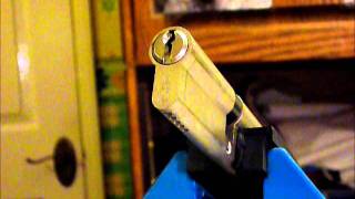 Single Pin Picking ISEO Euro Cylinder Lock Tutorial In 14 Seconds wwwuklocksportcouk [upl. by Apfel]